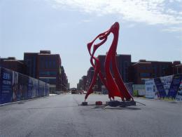 hj1734 不銹鋼雕塑—舞_青島國際服裝城不銹鋼雕塑、石雕、玻璃鋼雕塑_濱州宏景雕塑有限公司